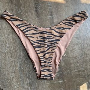 AERIE NWOT tiger stripe print highest cut bikini cheeky bottom size XL